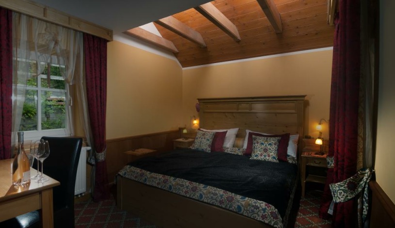 Hotel Pod Jasany *** Špindlerův Mlýn - Suite Tux